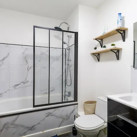 Apartamento Cocon Urbain A 2 Pas De La Gare Nantes Exterior foto