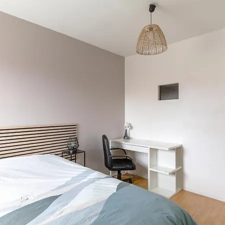 Apartamento Cocon Urbain A 2 Pas De La Gare Nantes Exterior foto